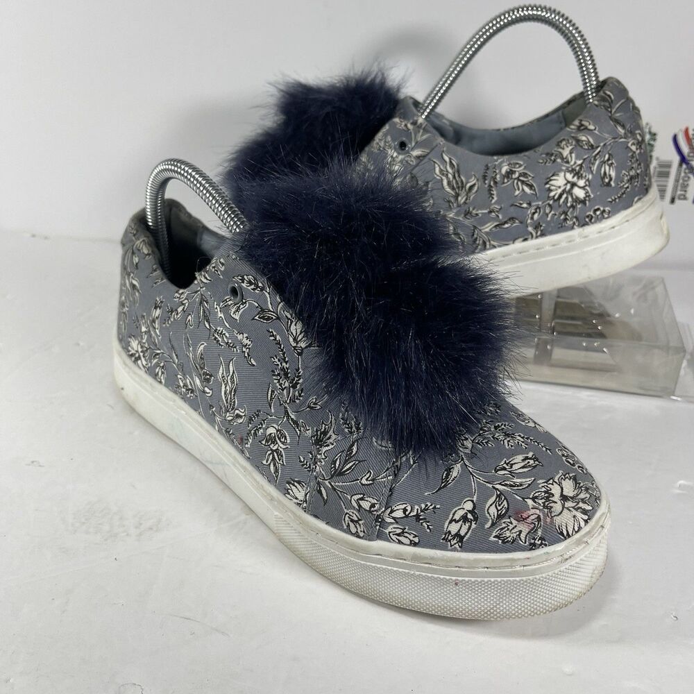 Sam Edelman Leya Sneakers Size 9.5M Dusty Blue Floral Faux Fur Pom Pom Slip On